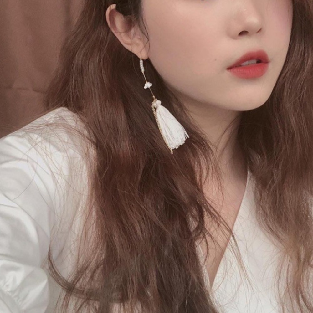 Flower Tassels Hook Wire Earrings - Picture 3 of 11